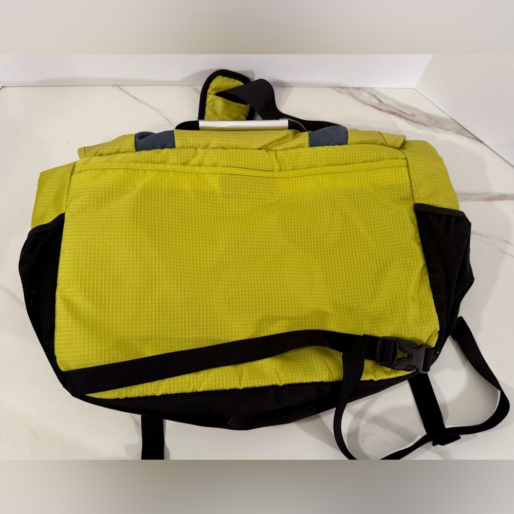 L.L. Bean Yellow and Gray Messenger School Bag - Picture 3 of 10
